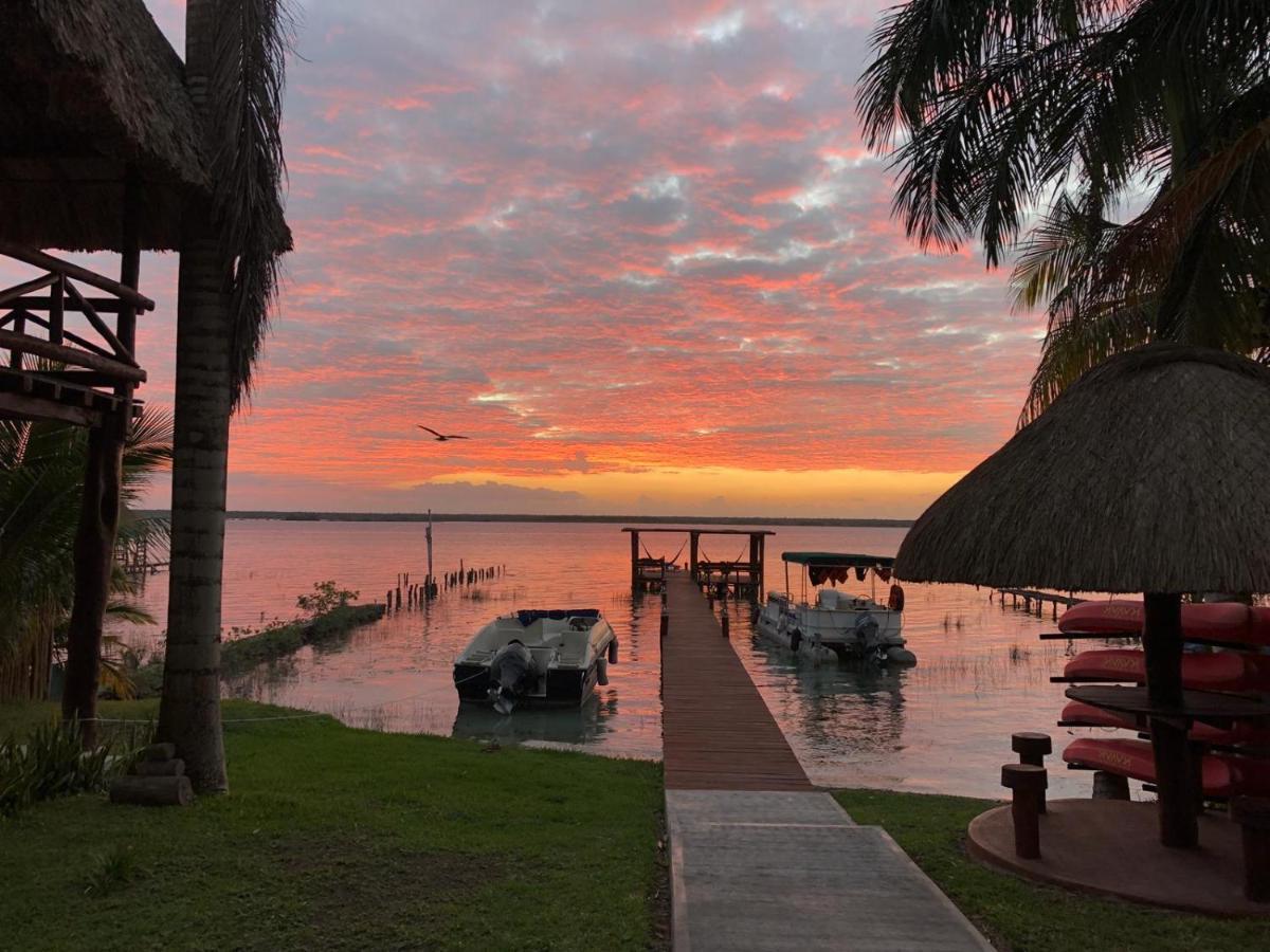 Villa Marilu B&B Bacalar Exteriör bild